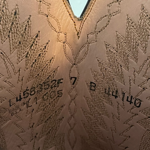 Lucchese Handmade Cowboy Boots - Picture 8 of 11